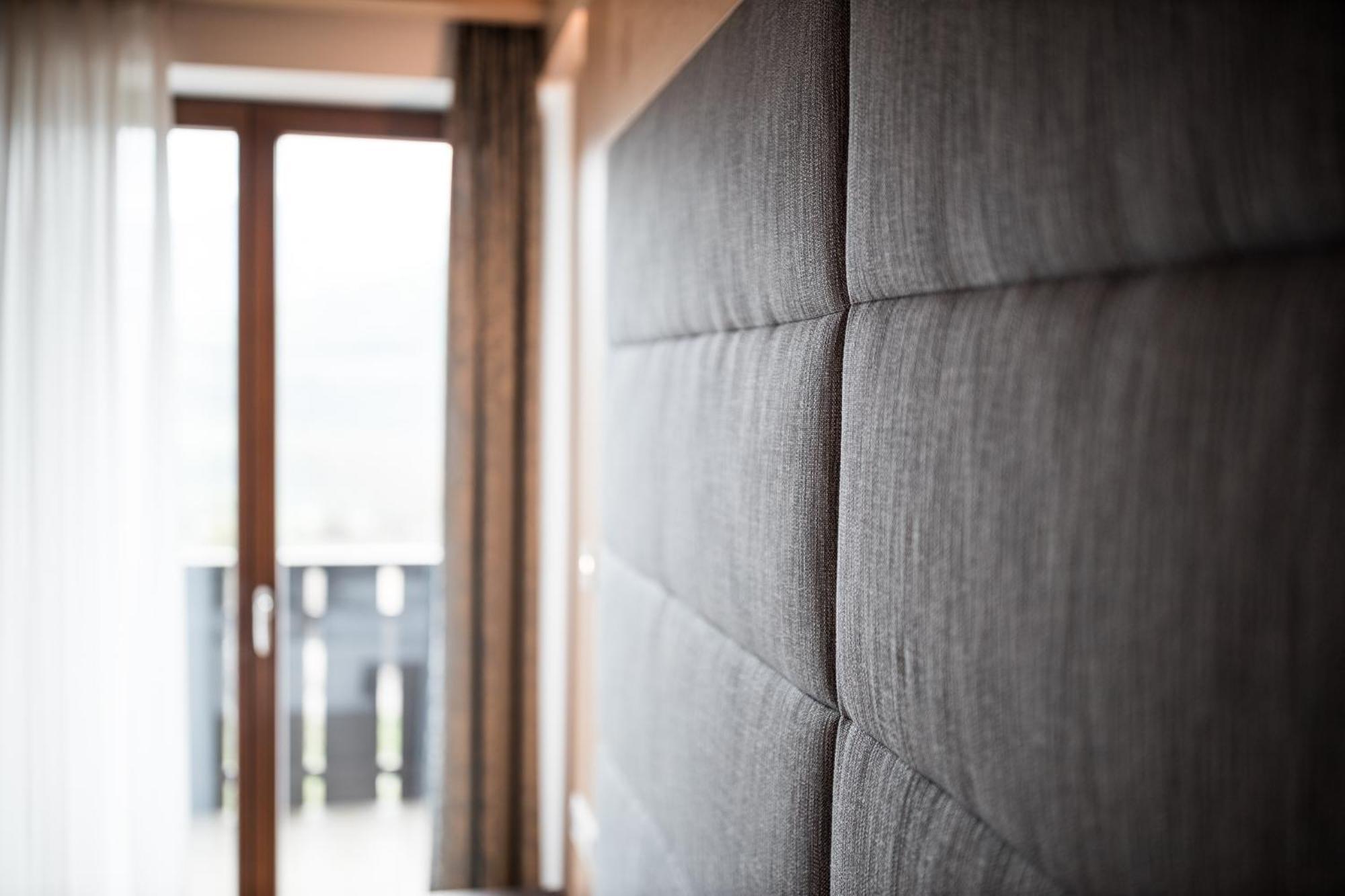 Hotel Haus Am Hang Caldaro Pokoj fotografie
